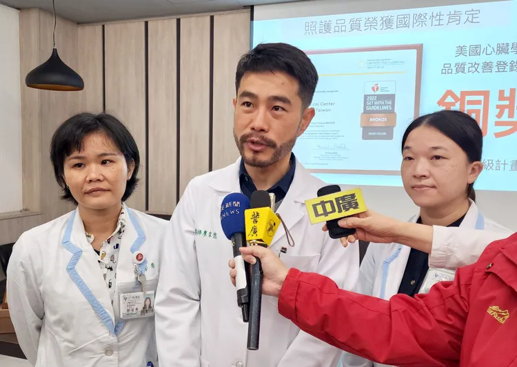 心臟血管內科主治醫師廖家德表示，半數的心臟衰竭病人壽命不到五年，症狀不容小覷。奇美醫提供