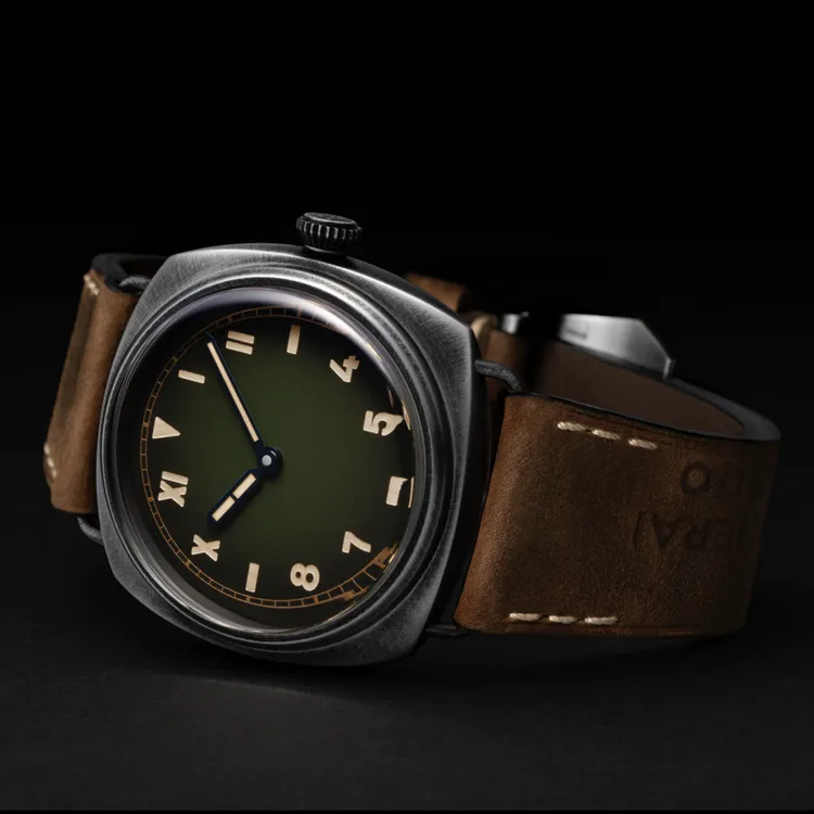 沛納海Radiomir California腕錶（型號PAM01349），37萬8000元。品牌提供