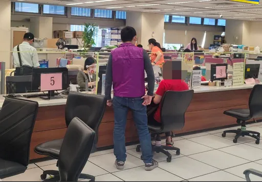 酒空酒駕被關沒在怕　老婆氣跑繼續喝！老母臨終交代這件事