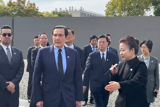 馬英九謁陵提創建民國與中華民國 中國官媒央視刪光光