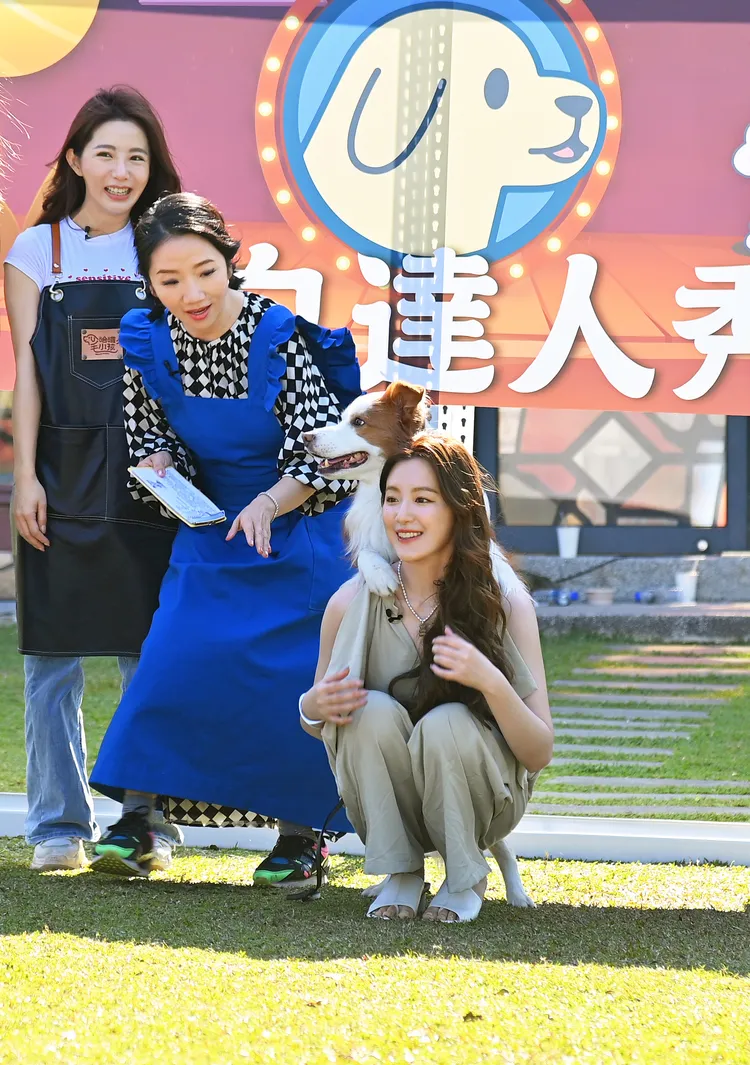 陶晶瑩(中)透露女兒也是舒華粉絲。台視提供