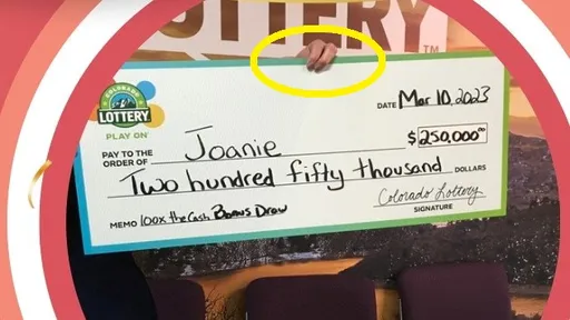 再躲嘛!「草泥馬」女住27人小鎮 獨中樂透不想被其他26人認出