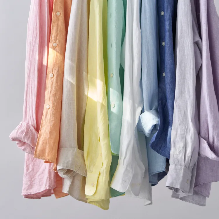 男裝特級亞麻襯衫(長袖)售價1290元。業者提供