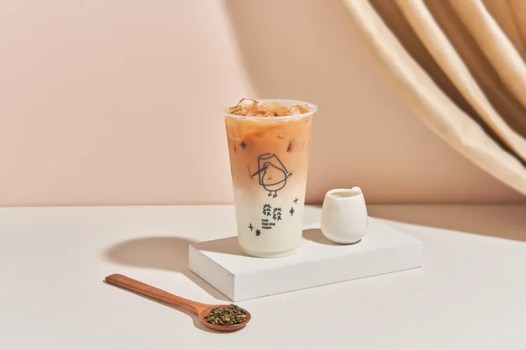 發發The Far Far Farm 3月新品：復刻紅鮮奶茶。業者提供