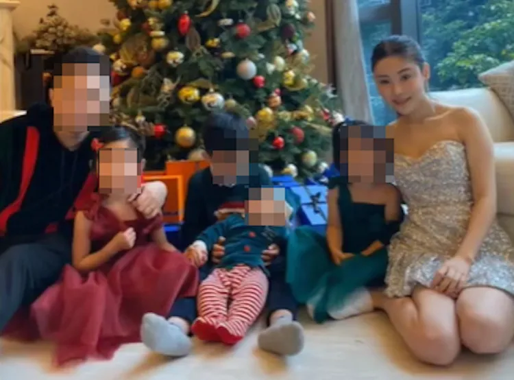 Abby與現任丈夫Chris以及四名子女。翻攝自《香港01》