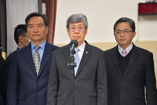 馬英九訪中為台灣防疫道歉 陳建仁大嘆:屈從附和中國