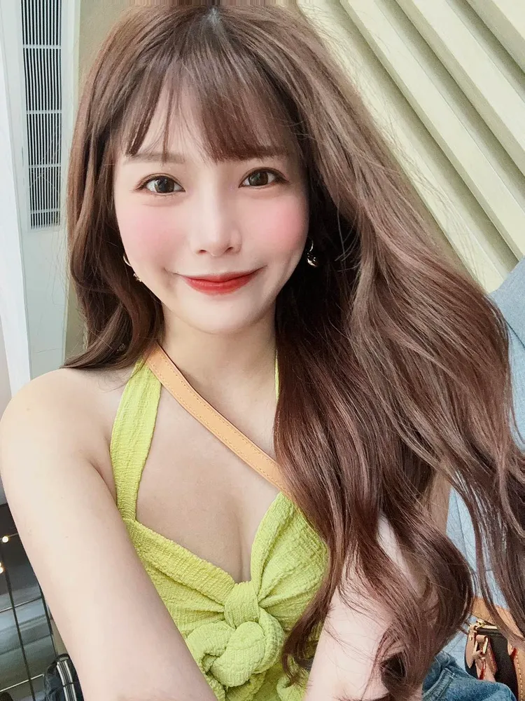 27歲的知名電玩實況直播主瑀熙。翻攝《瑀熙Yuci》粉絲頁