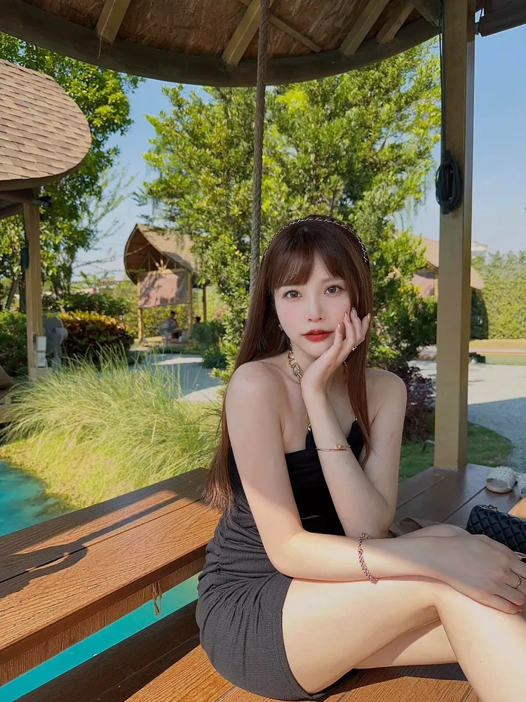 27歲的知名電玩實況直播主瑀熙（Yuci），因外型甜美，活潑可愛形象，擄獲許多粉絲的心。翻攝《瑀熙Yuci》粉絲頁