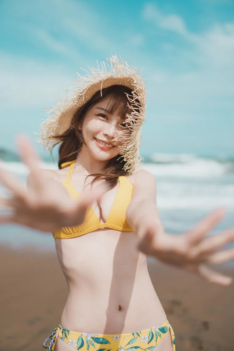 27歲的知名電玩實況直播主瑀熙（Yuci），因外型甜美，活潑可愛形象，擄獲許多粉絲的心。翻攝《瑀熙Yuci》粉絲頁