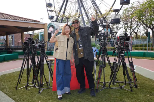 張震嶽為節目造訪部落 父愛湧現抱萌娃吸16萬人狂讚