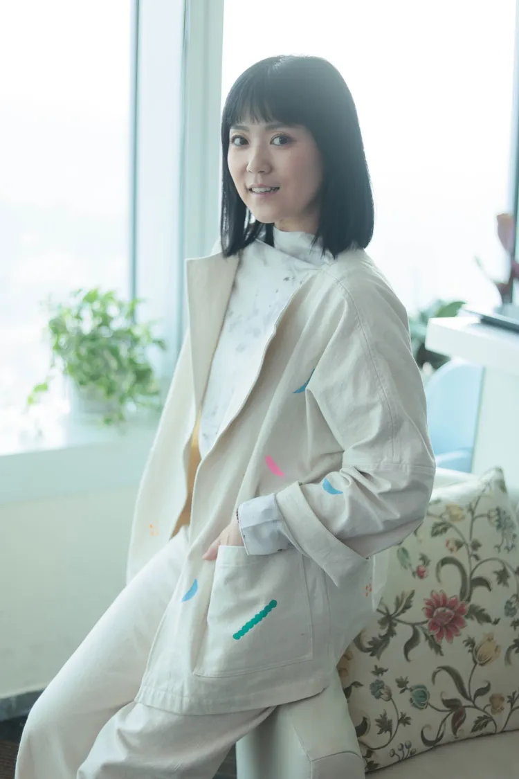 曹雅雯為了這張專輯，不只一度創作「難產」，身體更亮紅燈，暴瘦了16公斤。彭欣偉攝