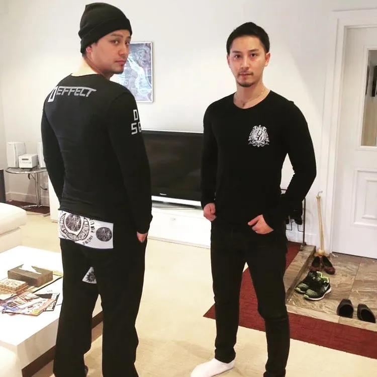 達比修賢太（右）也很尊敬身為格鬥選手的二哥達比修翔。翻攝darvishkenta IG