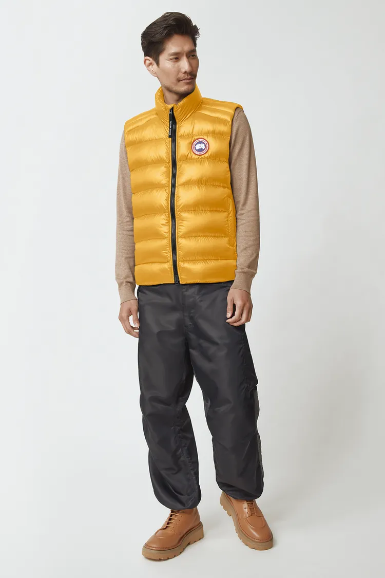 Crofton Vest日光色背心，1萬8500元。品牌提供