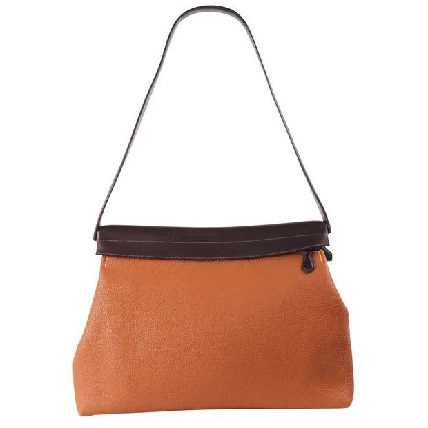 法國精品愛馬仕曾推出以楊紫瓊的姓氏「Yeoh」命名的包款。