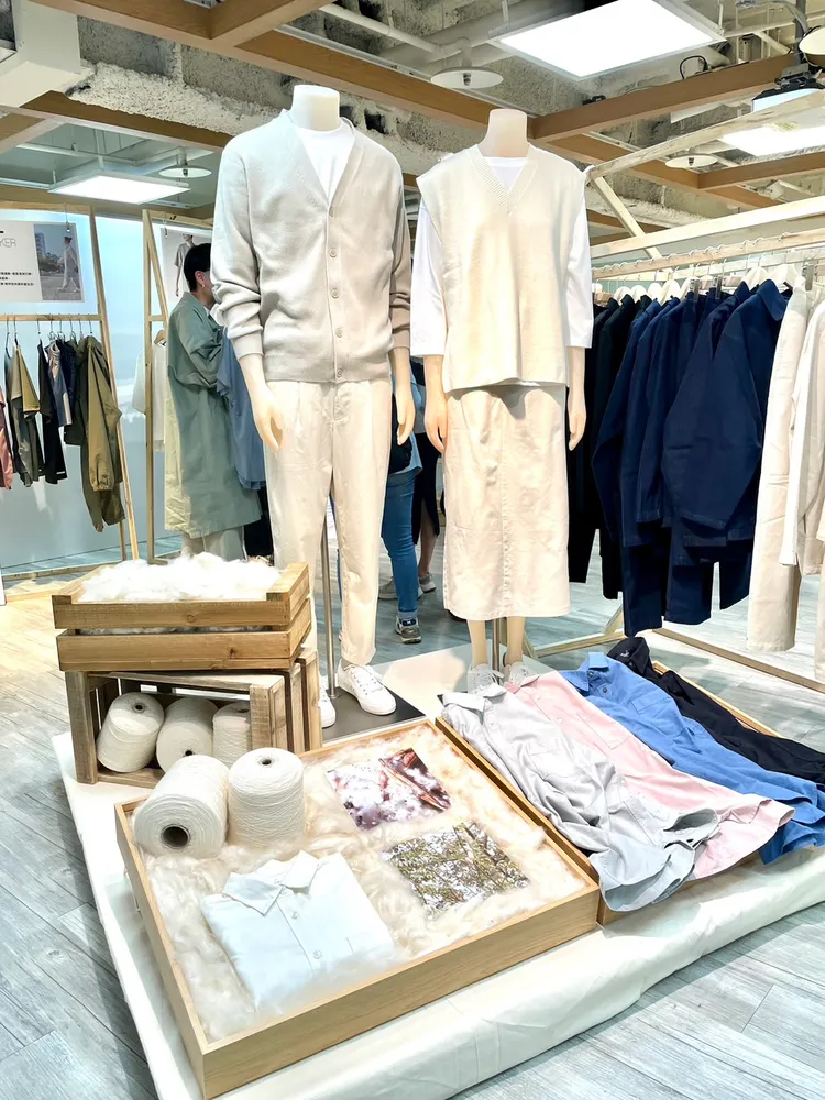 MUJI本季融入吉貝木棉、大麻纖維和再生聚酯纖維三種新元素製作服飾，兼顧品質與環保。曾仲葳攝