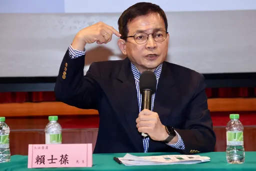 賴士葆開第一槍「可跟柯文哲談」:藍白合已是全民意志!