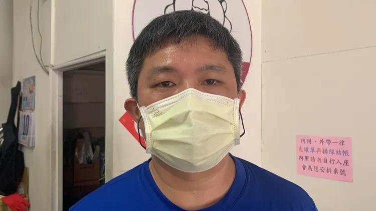 前金肉燥飯現由第三代老闆陳偉仁經營。吳慧芬攝