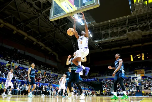 「魔獸」大捉狂飆來台首度「30+30」無用!中信特攻擺平雲豹奪主場10連勝