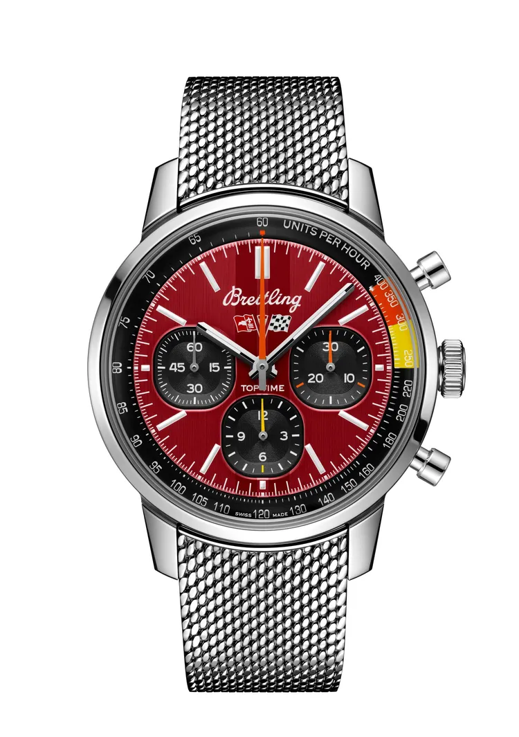 聯名福特雪佛蘭科爾維特跑車打造Top Time B01 Chevrolet Corvett計時腕錶，精鋼編織練帶款，24萬8000元。品牌提供