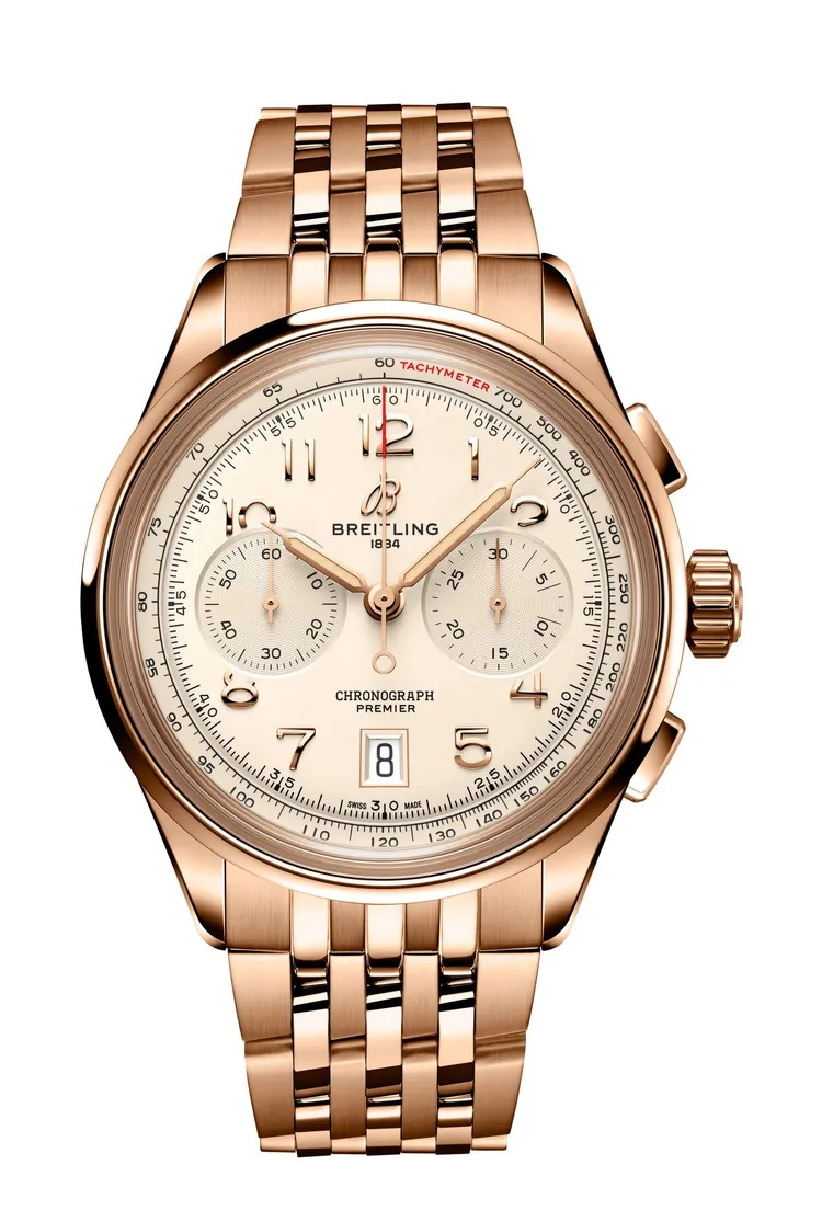 Premier B01 Chronograph 42 18K紅金計時腕錶，奶油色錶盤搭配18K紅金鍊帶，119萬2000元。品牌提供