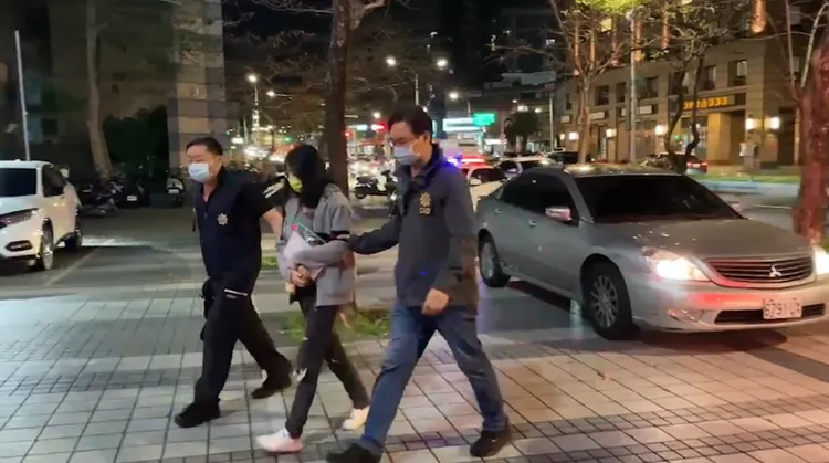 廖女遭逮後，被檢方請回。翻攝畫面