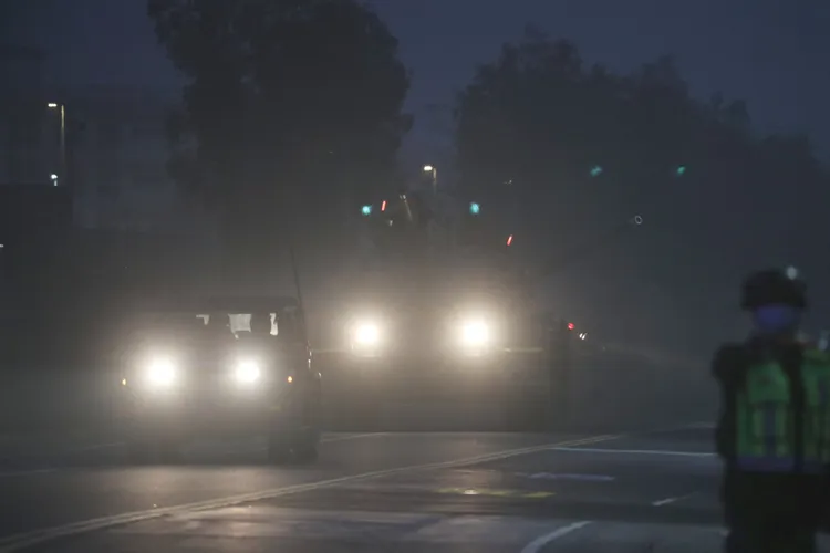 裝甲564旅作戰計畫演練實施戰術作戰行軍。翻攝畫面