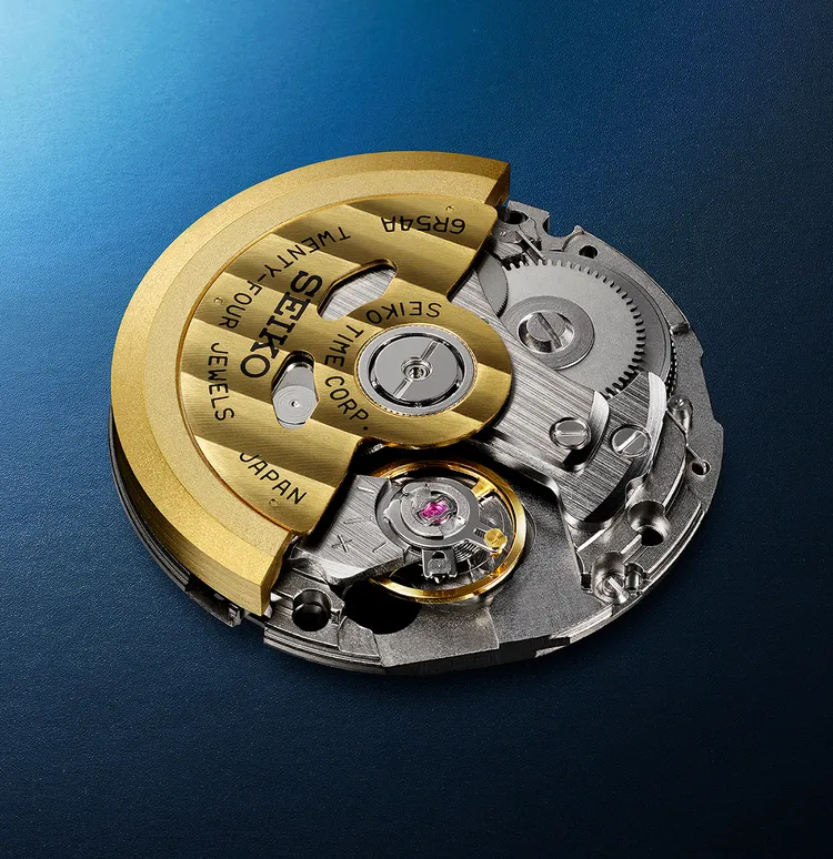具備兩地時間功能的Caliber 6R54機械機芯，是SEIKO旗下6R機芯系列的最新成員，有長達72小時的動力儲存功能。品牌提供