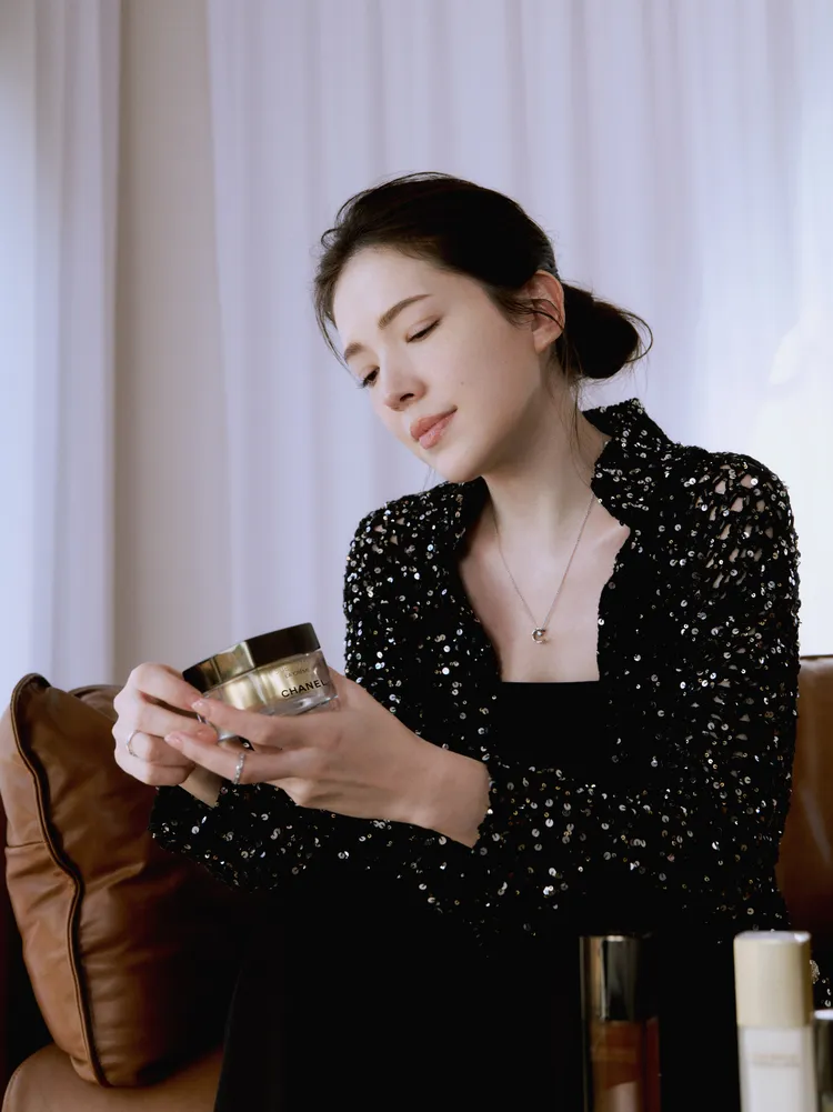 許瑋甯相當喜愛香奈兒的頂級保養系列。品牌提供