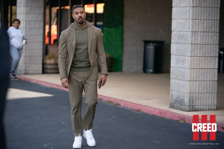 RALPH LAUREN為麥可B所飾演的「Adonis Creed」角色設計休閒服。品牌提供