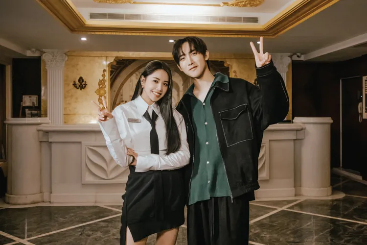 林茉曦與黃宏軒開心合照。索尼音樂提供