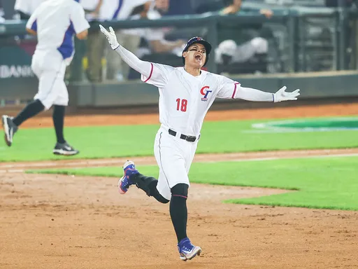 張育成經典賽轟滿貫砲　林岳平「3句話」傳神形容比賽精髓