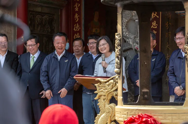 蔡英文期盼無人機產業讓嘉義領導台灣走向未來。府提供