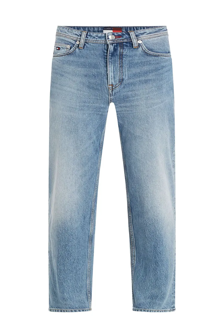 Tommy x Shawn春季系列男裝丹寧直筒褲，5980元。品牌提供