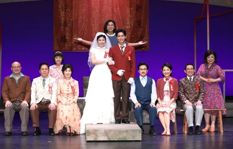 李千娜（前左）和蔡旻佑挑大樑。鄭孟晃攝