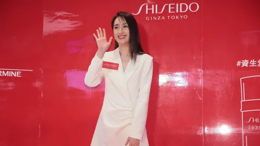 柯佳嬿曬美肌不信自己高人氣　稱韓國粉絲為看許光漢「順便來看我」