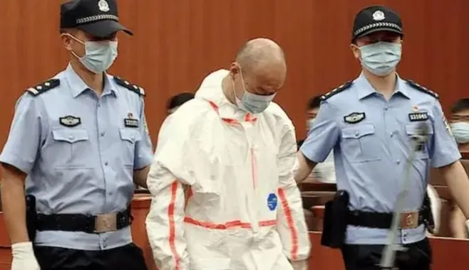 嫌犯許國利受審。翻攝網路