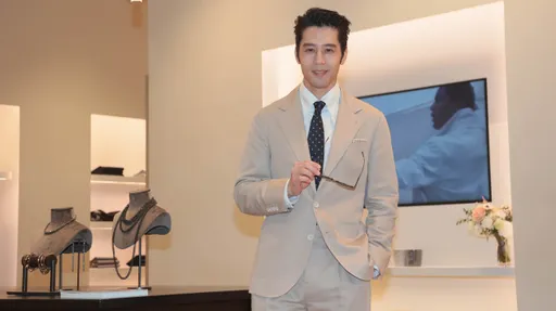 胡宇威還沒結婚就怕「沒肩膀」　被義國大師掌握尺寸感覺「很安心」