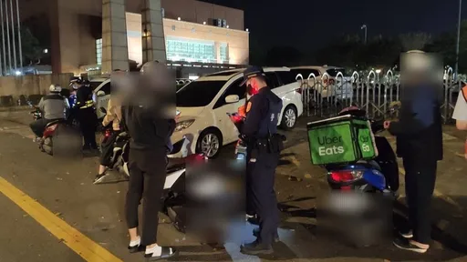 嚴防屁孩競速飆車　板橋警鐵腕攔檢逾200車、取締30件違規