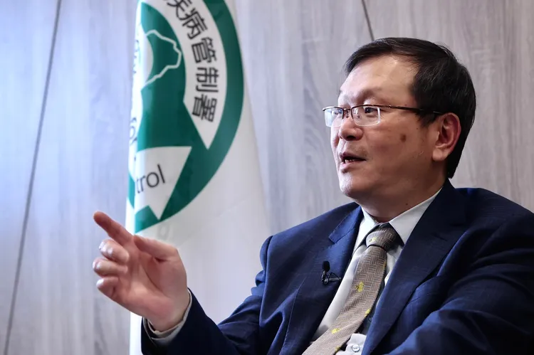 莊人祥說，只要疫情爆發，就會針對禽場工作人員造冊或進行健康監測。資料照，林林攝