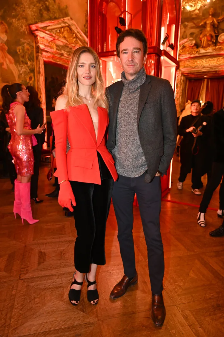 LVMH集團二公子Antoine Arnault（右）和超模老婆Natalia VodianovaAntoine。品牌提供