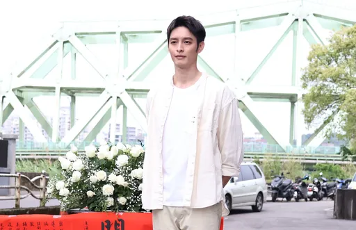 曹佑寧不排斥和女友王淨同台演出 放閃不手軟「就是正常談戀愛」