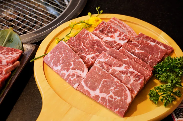 活動期間完成證件任務，即享熊一燒肉美國見島和牛吃到飽。業者提供