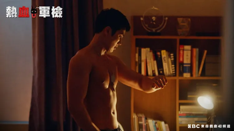 安普賢大秀結實好身材。東森提供