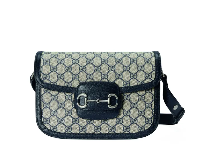 Horsebit 1955系列GG小型肩背包，9萬6600元。品牌提供