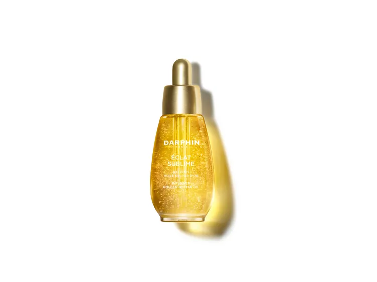 百妍24K黃金極緻芳香精露，30ml／6800。品牌提供