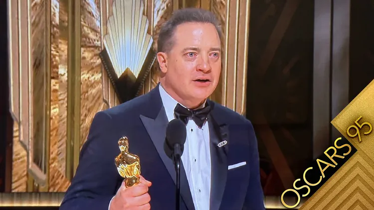 54歲布蘭登費雪以《我的鯨魚老爸》奪影帝。翻攝台視