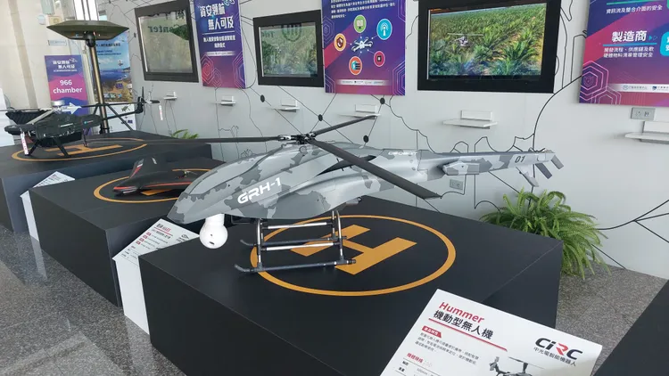 無人機是新興產業，資安問題也成議題。凃建豐攝