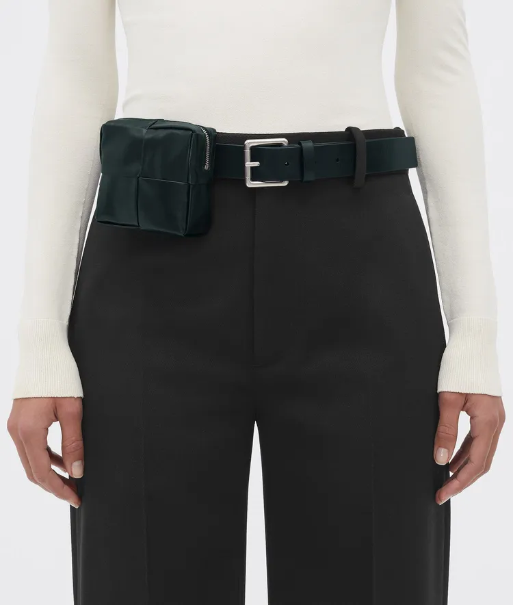 Cassette腰包，3萬9100元。品牌提供