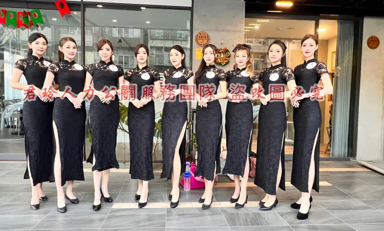 劉君玲事業版圖擴大，年輕時在殯葬業打滾，近年則將服務提升更多元，喜慶都能提供人力服務。引自劉君玲臉書