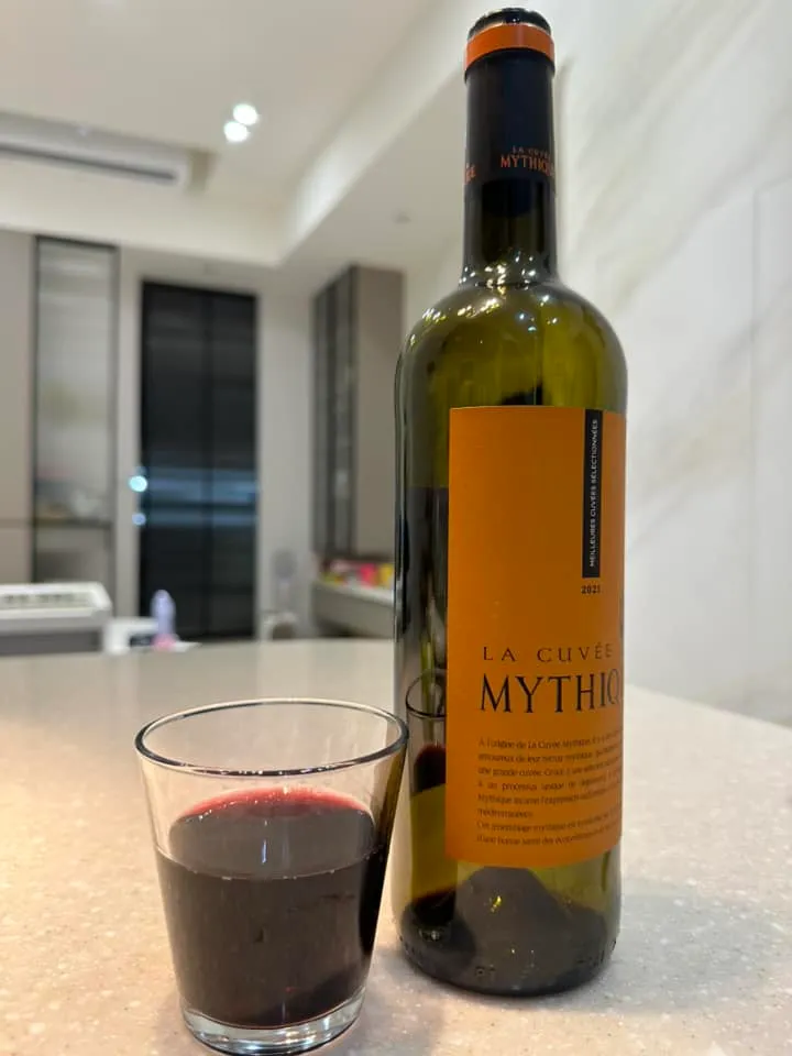 有人分享拿來裝紅酒。引自好市多商品經驗分享區